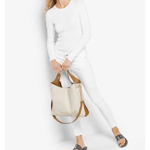 mk devon signature large tote